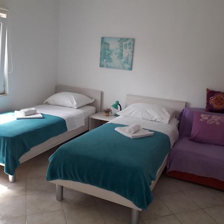 Apartmani Lena Sibenik Exterior photo