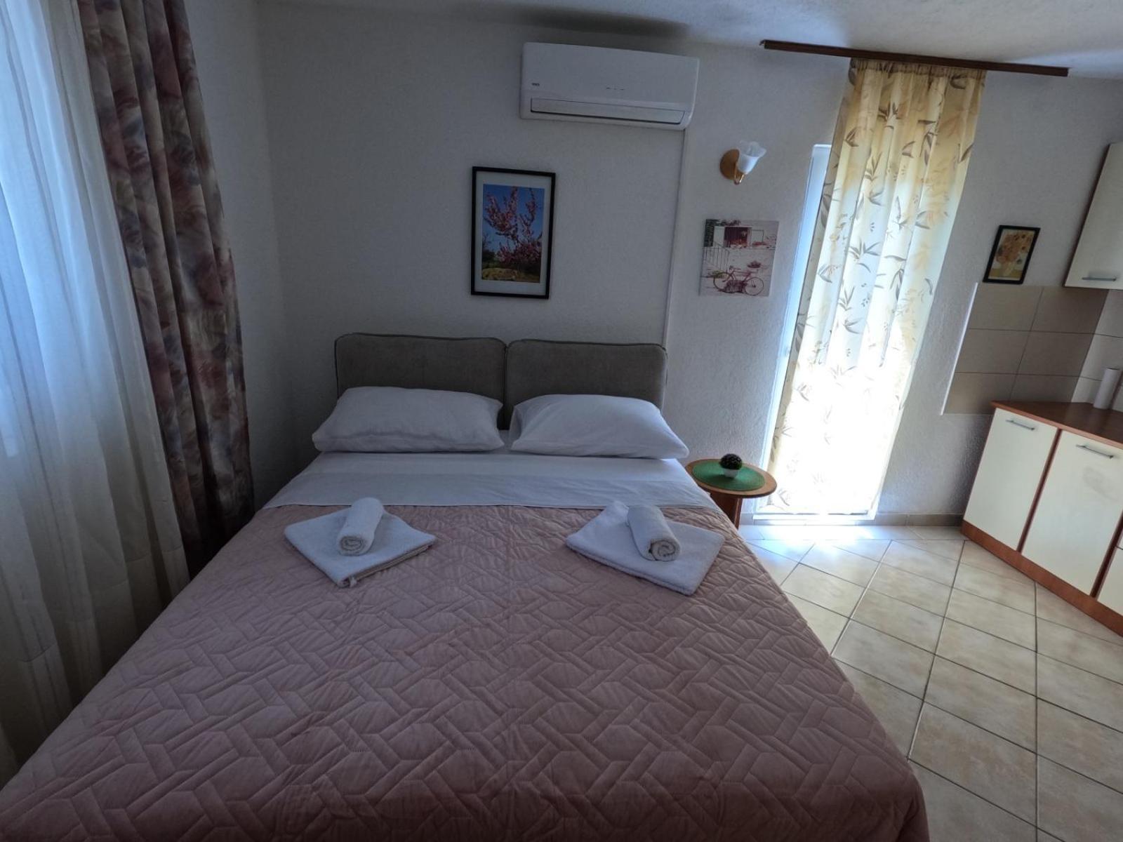 Apartmani Lena Sibenik Exterior photo